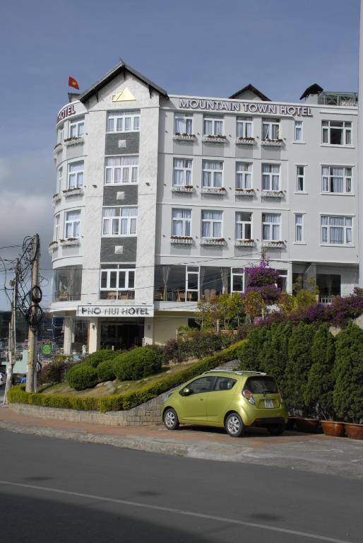 Mountain Town Hotel Da Lat Zewnętrze zdjęcie