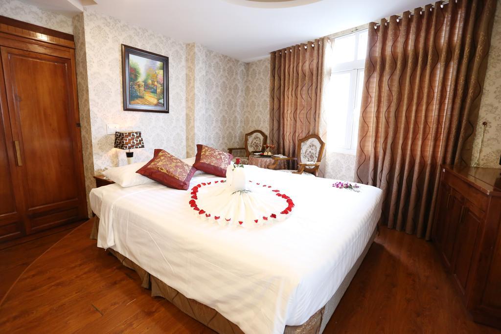 Mountain Town Hotel Da Lat Zewnętrze zdjęcie